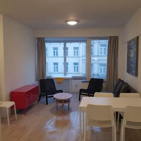 Central Appartment 2 Bedrooms Bryssel Exteriör bild