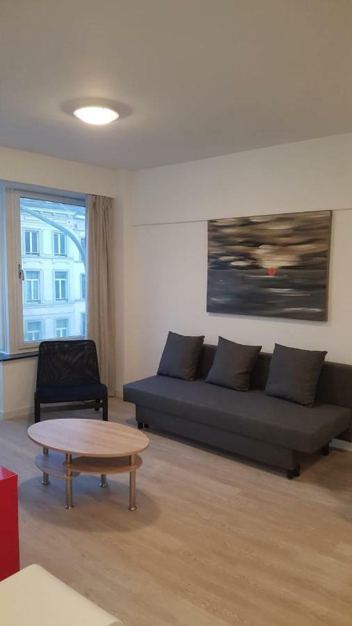 Central Appartment 2 Bedrooms Bryssel Exteriör bild